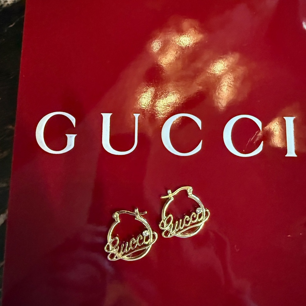 Stunning Gucci Gold filled Hoop Earrings w/ swarofski Diamond